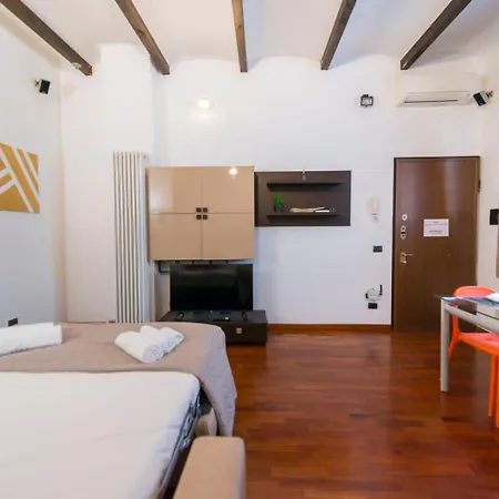 Casati Degli Artisti アパート ミラノ